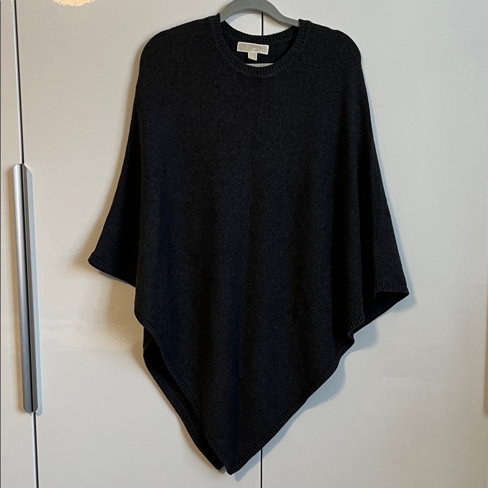 MICHAEL KORS NWOT Charcoal Grey Knit Poncho Sweater, Size M